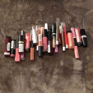 Drugstore lipstick Bundle